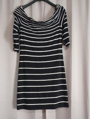 White House Black Market Knit Stretch Dress Cowl Off The Shoulder Neck Striped